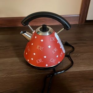 Rae Dunn tea kettle